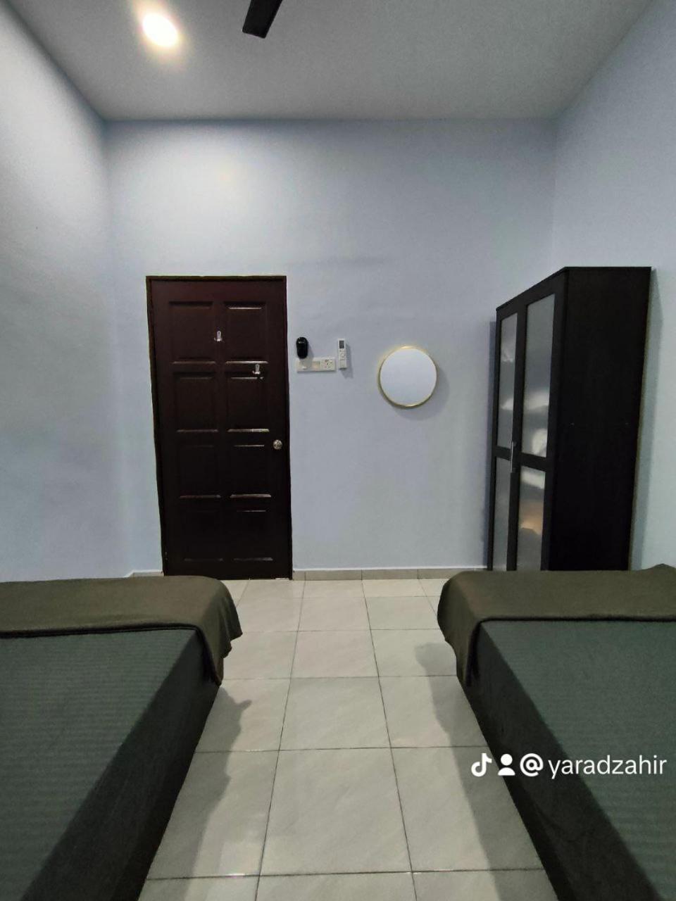 Homestay Habi Residence Kepala Batas  Exteriör bild