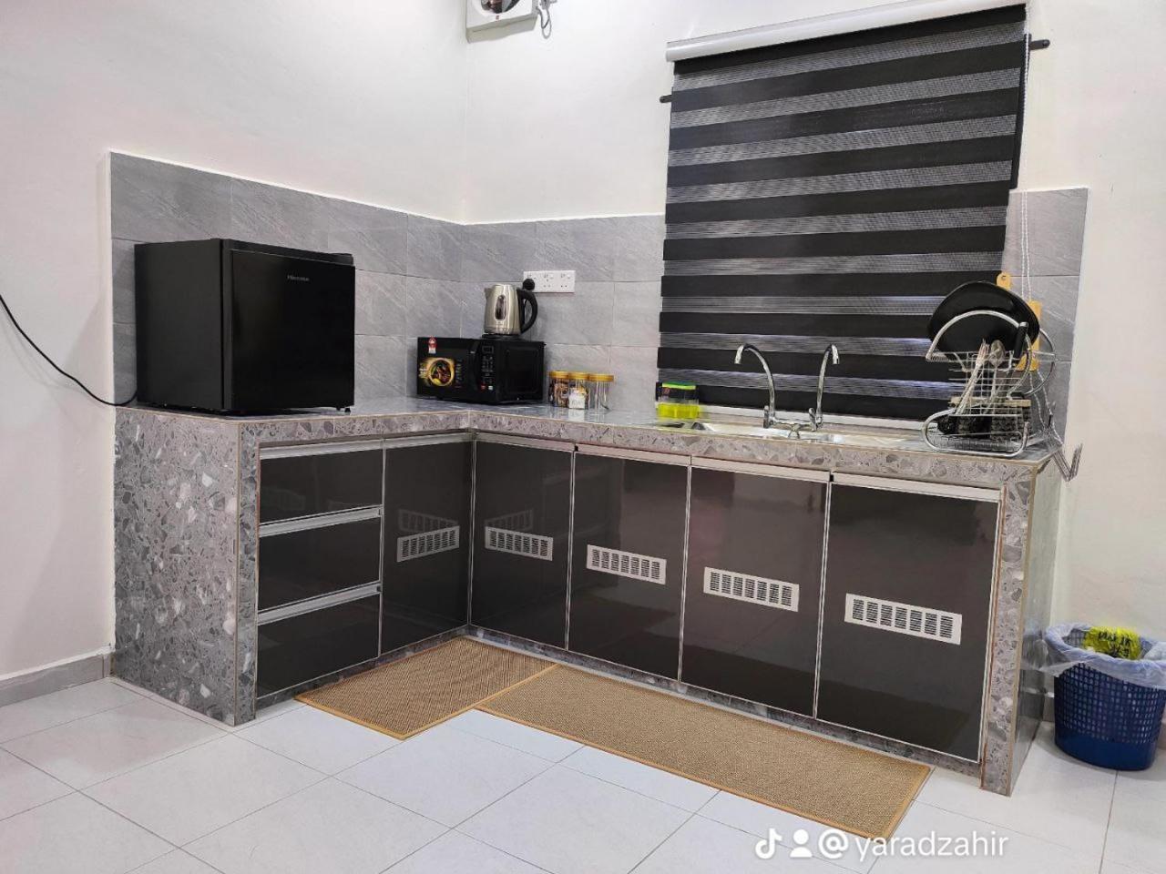 Homestay Habi Residence Kepala Batas  Exteriör bild
